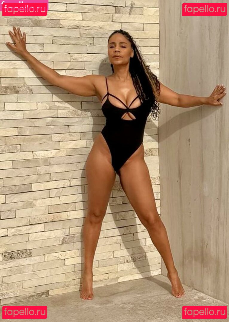 Sanaa Lathan Nude Onlyfans Photo 12