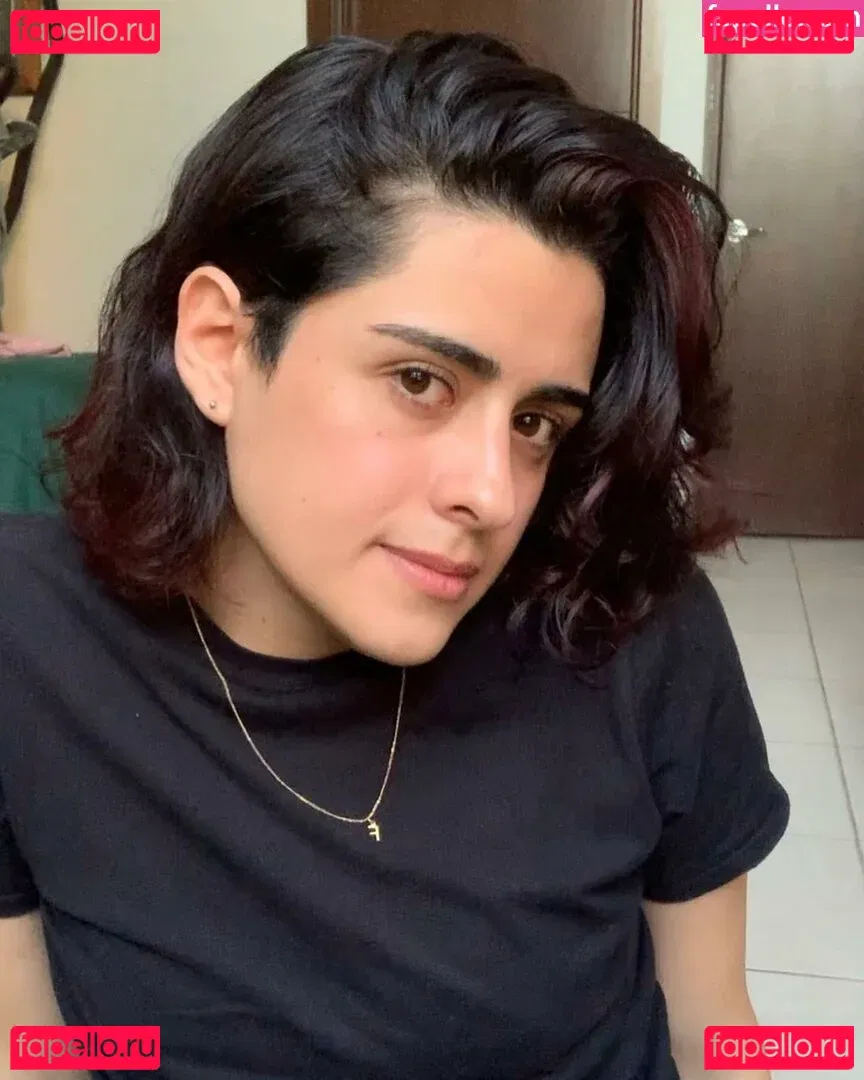 martresequis Onlyfans Photo Gallery 