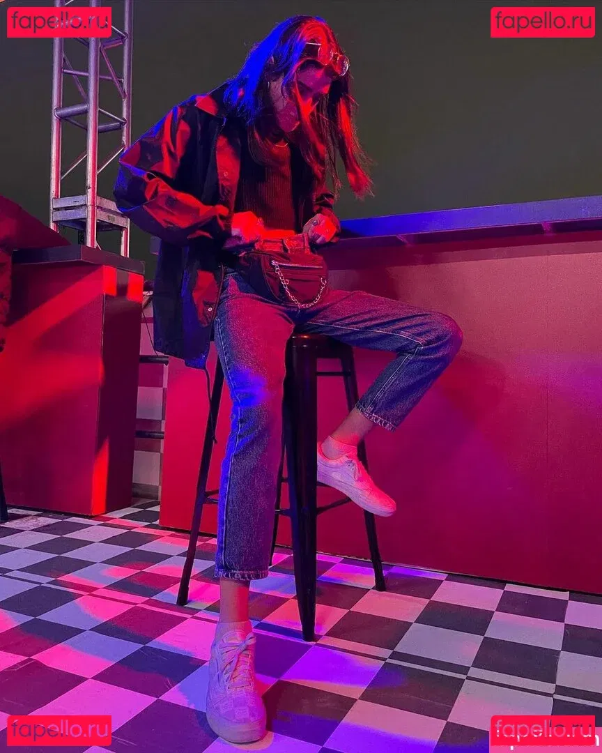 martresequis Onlyfans Photo Gallery 