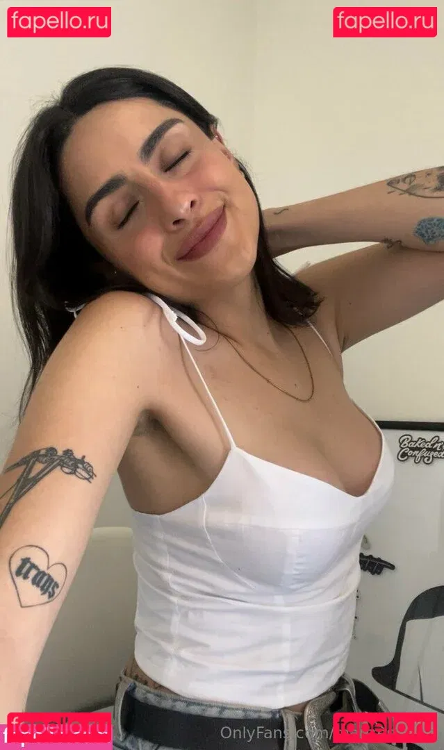 martresequis Onlyfans Photo Gallery 