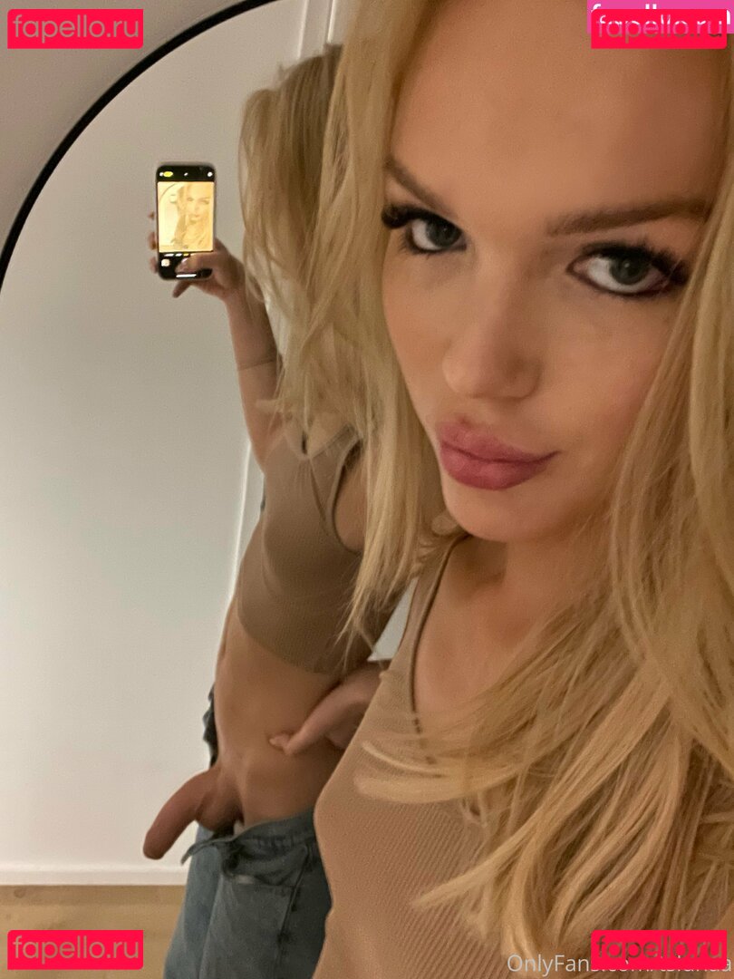 tslunaa Nude Onlyfans Photo 10