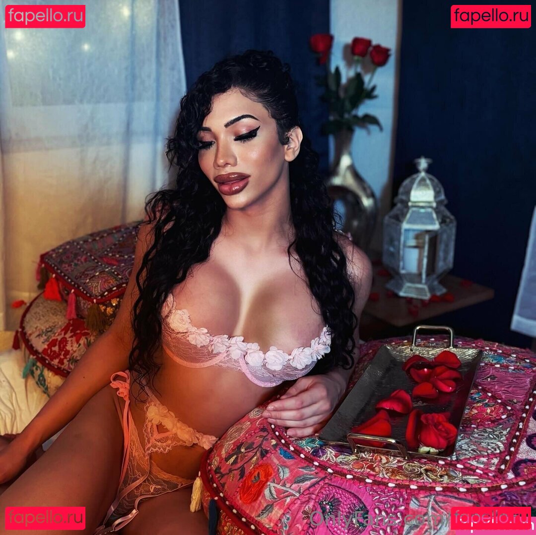 Eve Doll Nude Onlyfans Photo 36