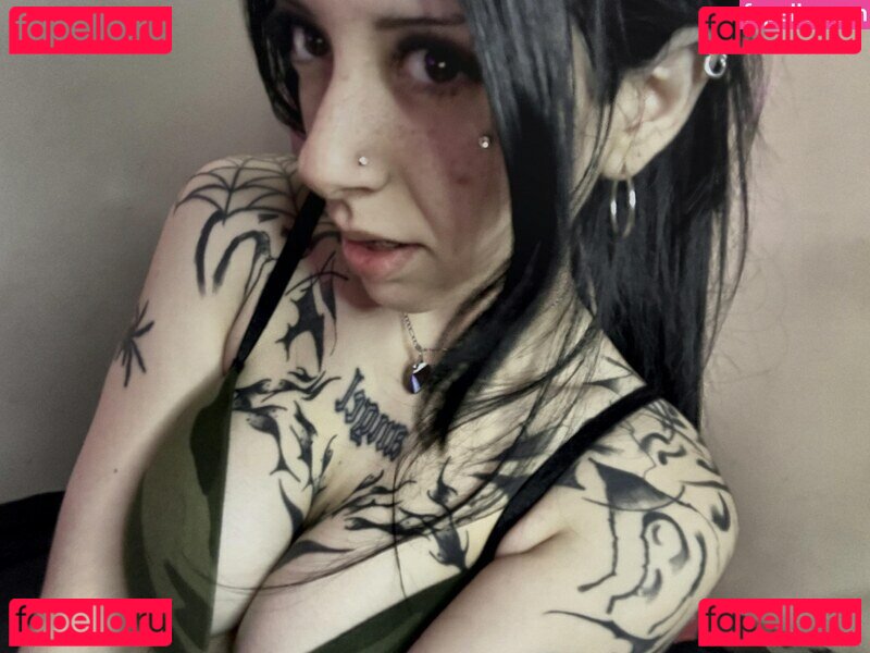 notcrazygothgirl Nude Onlyfans Photo 5