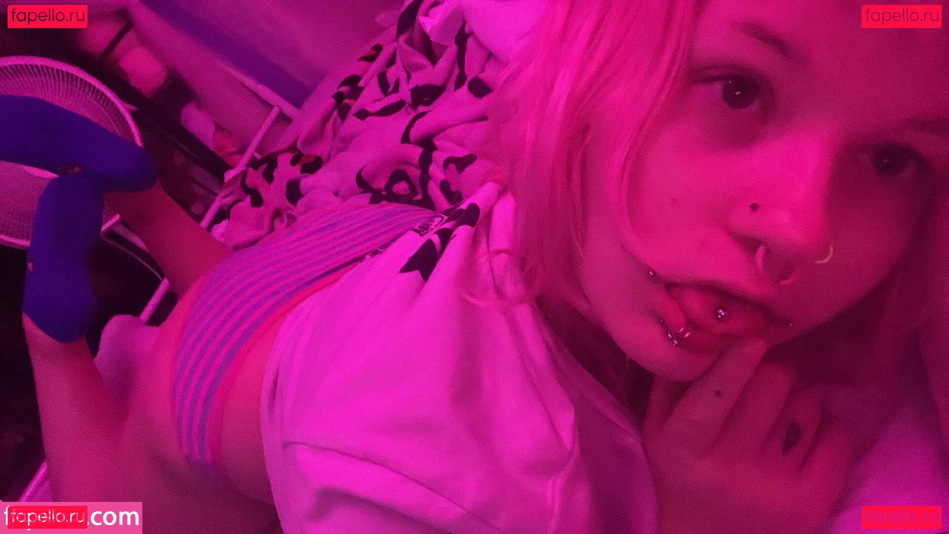 Everchanging Nude Onlyfans Photo 27