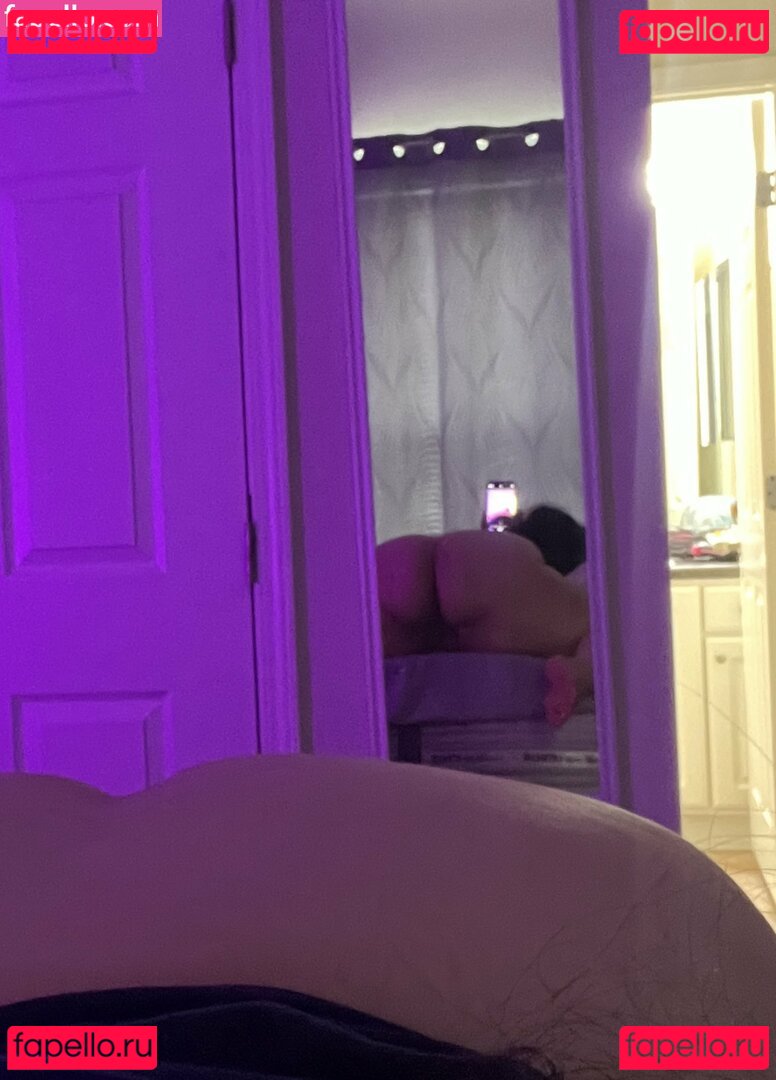 Luvgelix Nude Onlyfans Photo 3