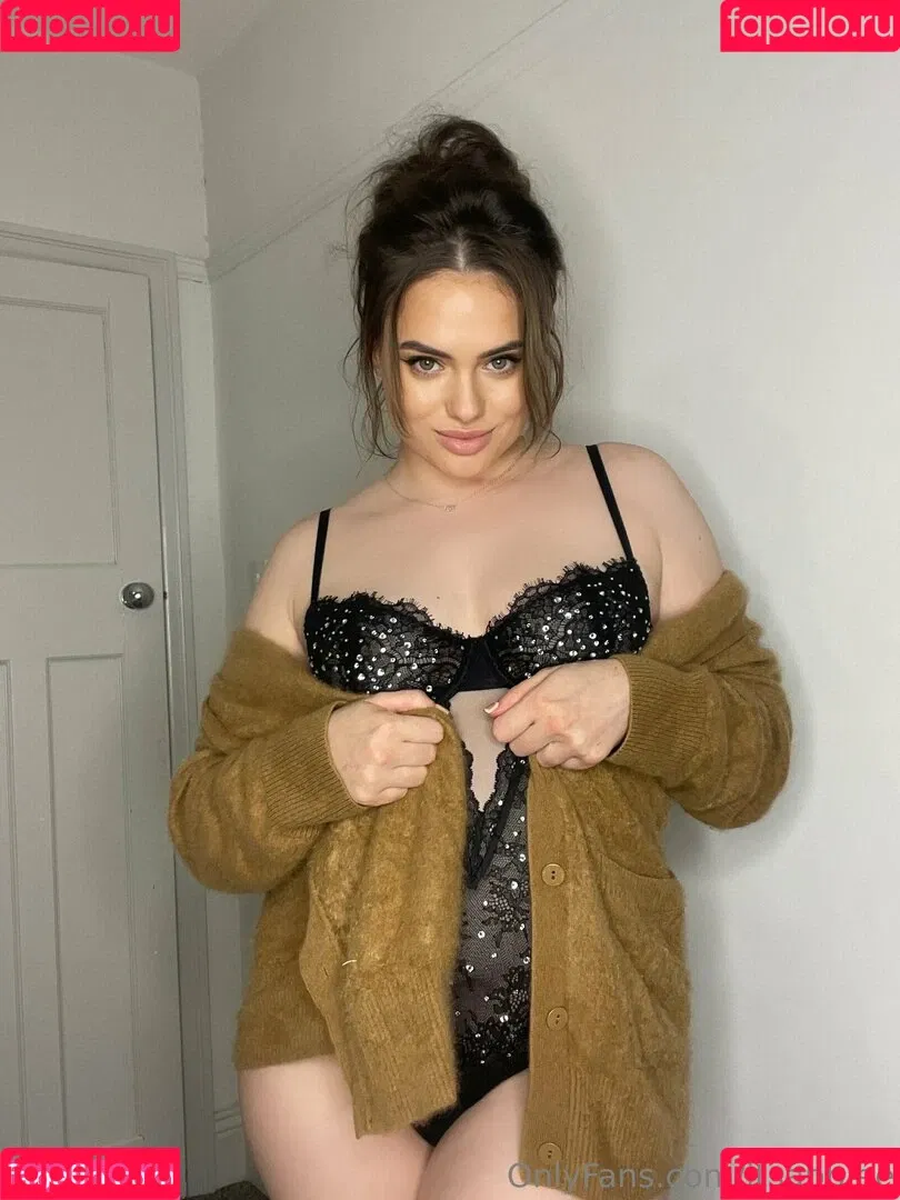 itsabbiee Onlyfans Photo Gallery 