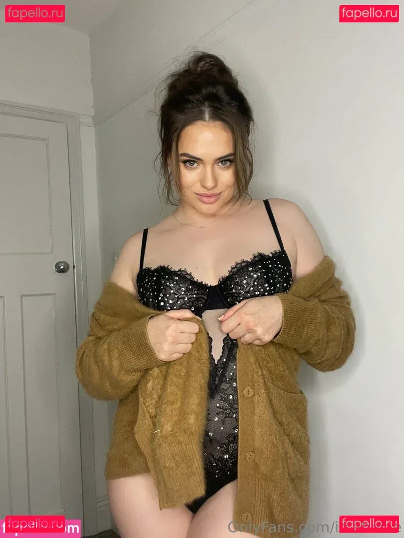 itsabbiee Onlyfans Photo Gallery 