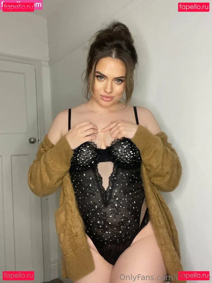 itsabbiee Onlyfans Photo Gallery 