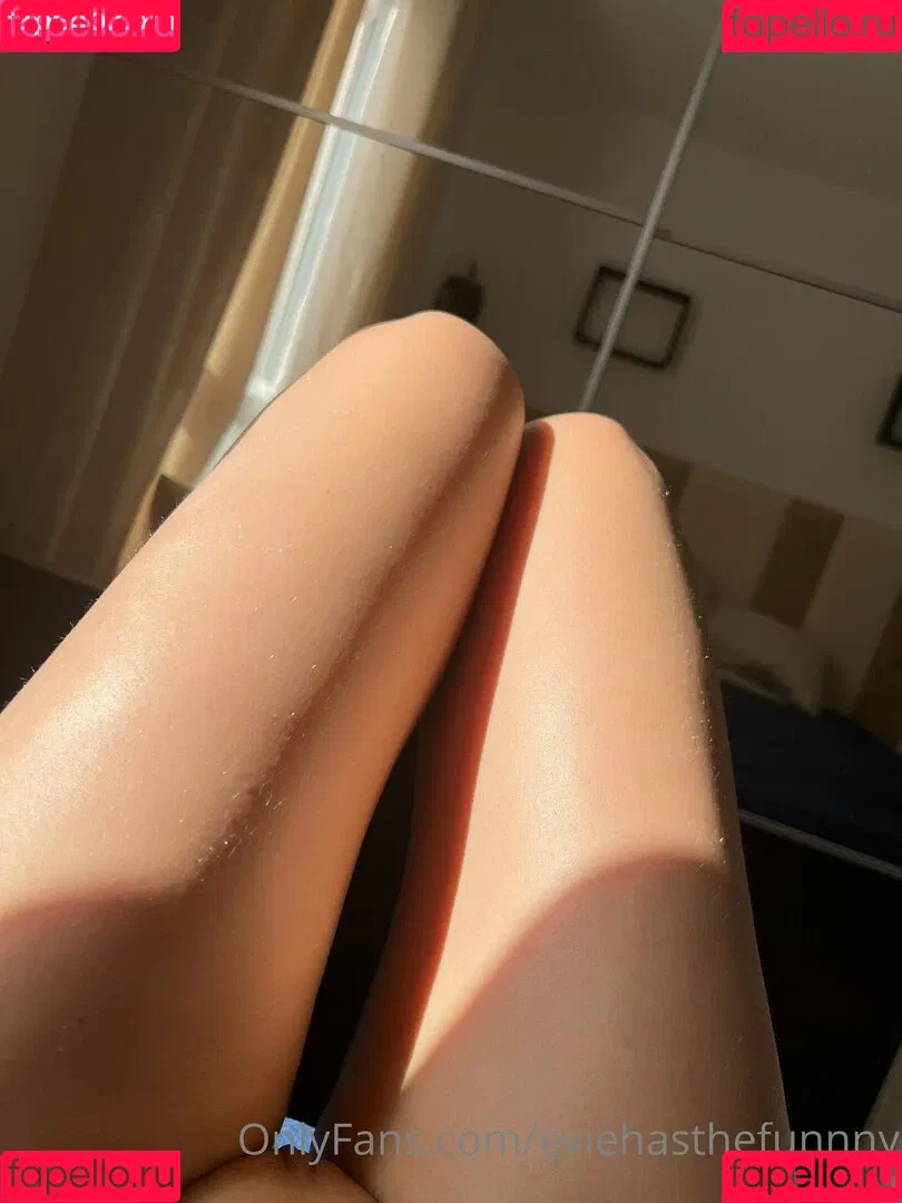 eviehasthefun Onlyfans Photo Gallery 