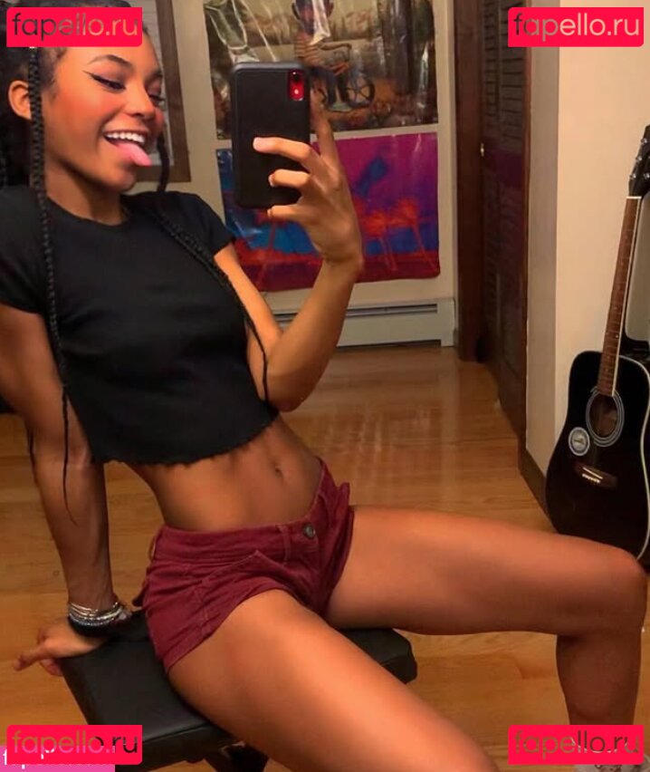 ameliawaters Nude Onlyfans Photo 28