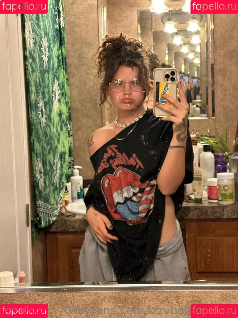 izzybella_xoxoo Onlyfans Photo Gallery 