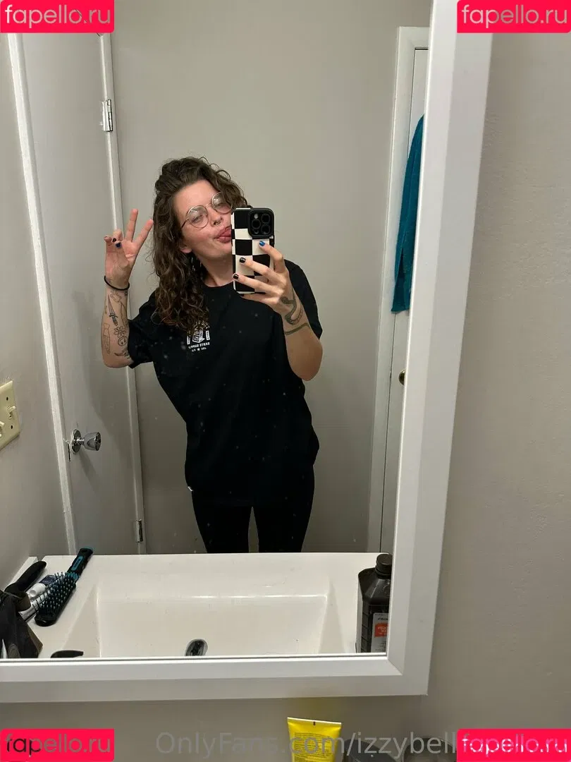 izzybella_xoxoo Onlyfans Photo Gallery 
