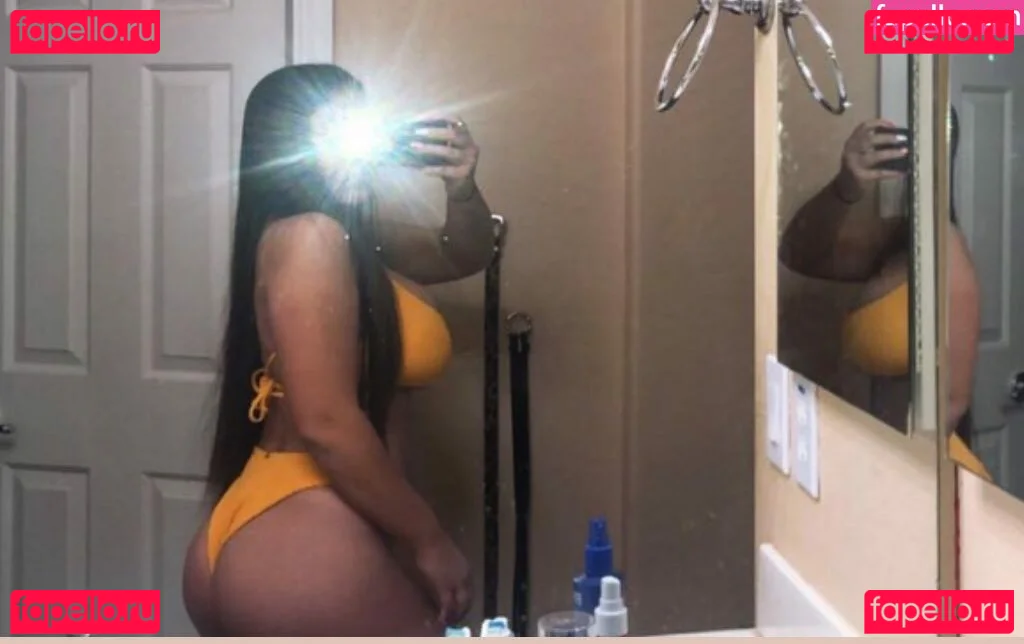 Gianna Malave Onlyfans Photo Gallery 