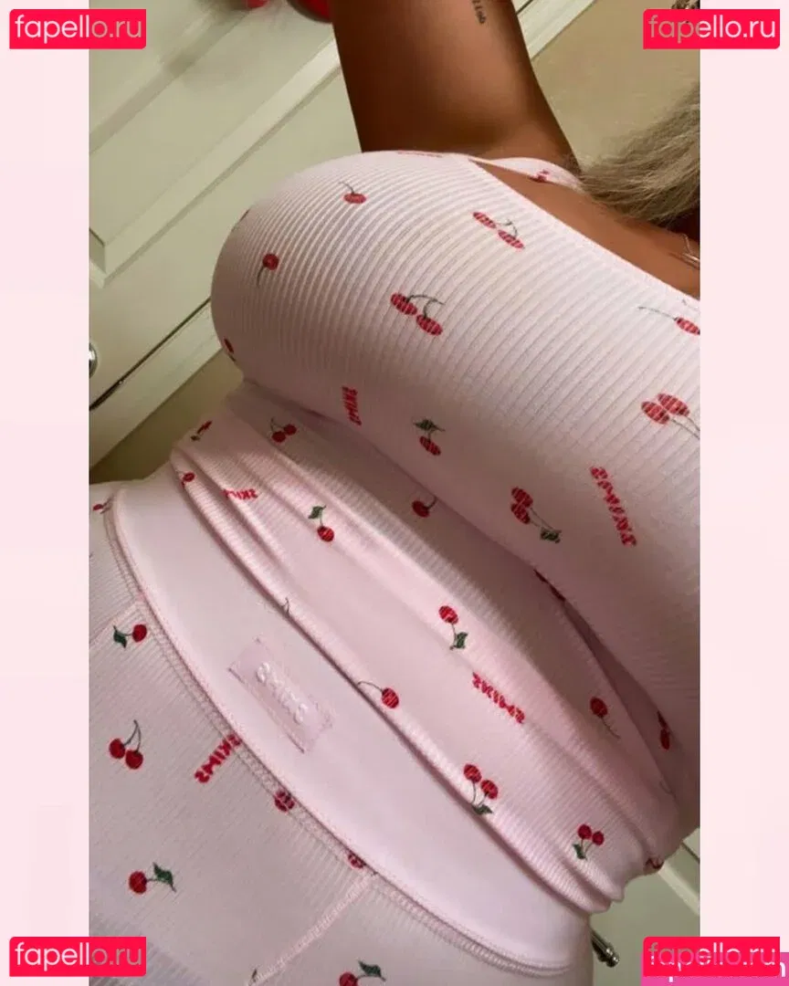 Gianna Malave Onlyfans Photo Gallery 