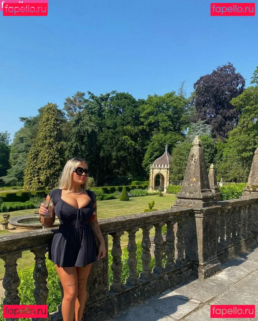 Gianna Malave Onlyfans Photo Gallery 