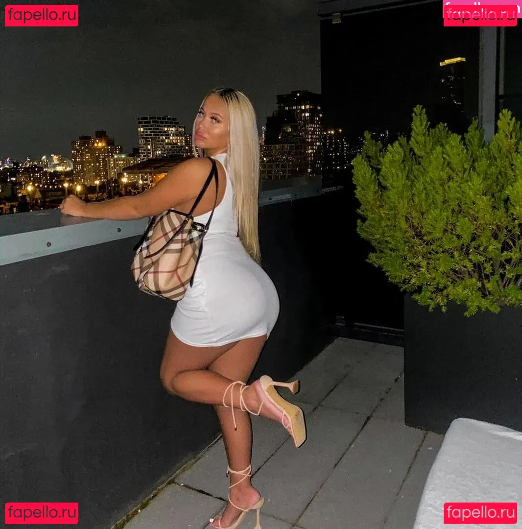 Gianna Malave Onlyfans Photo Gallery 