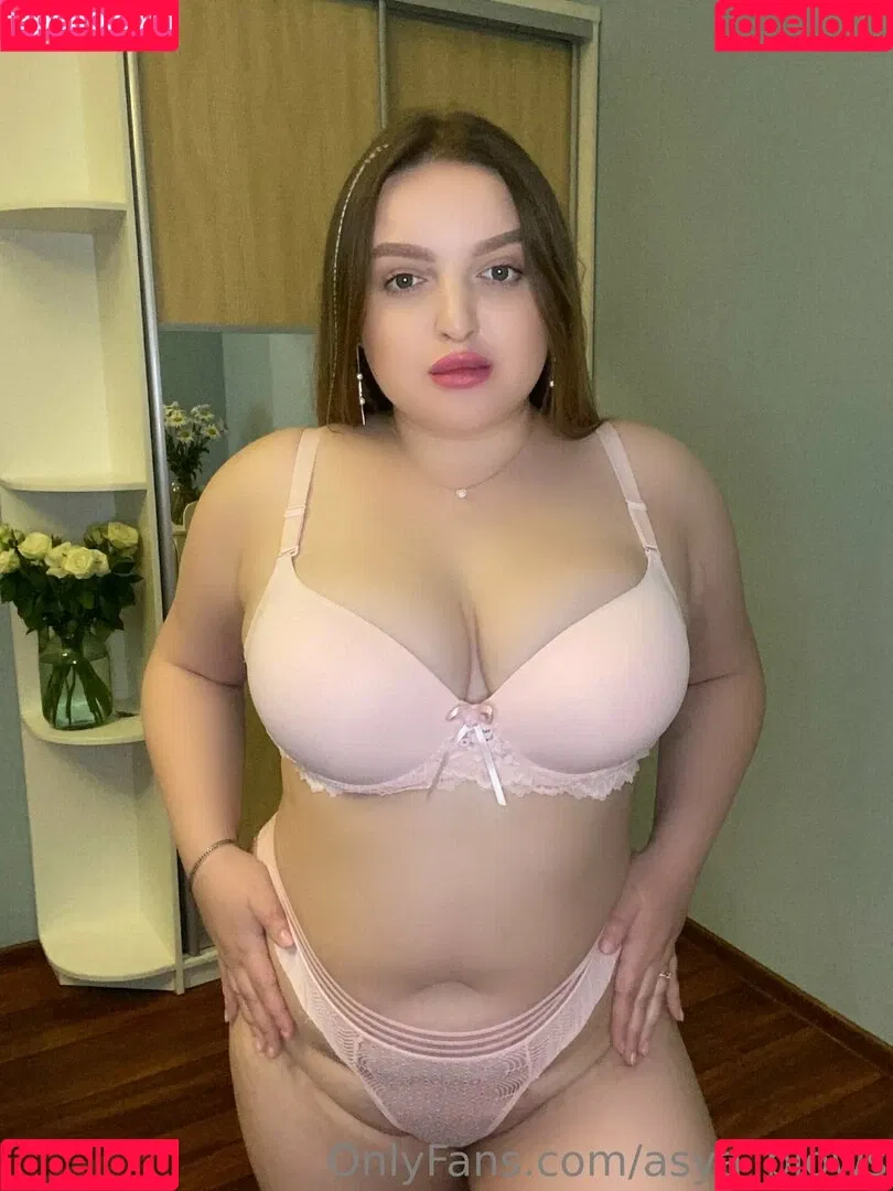 asya_blows Onlyfans Photo Gallery 