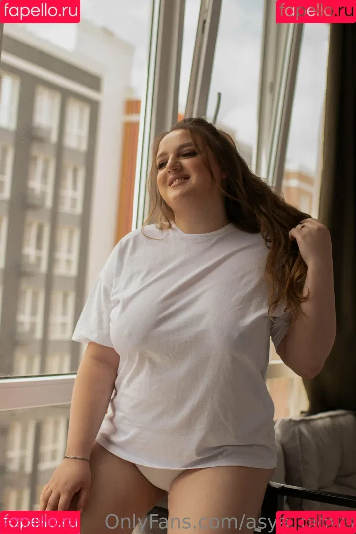 asya_blows Onlyfans Photo Gallery 