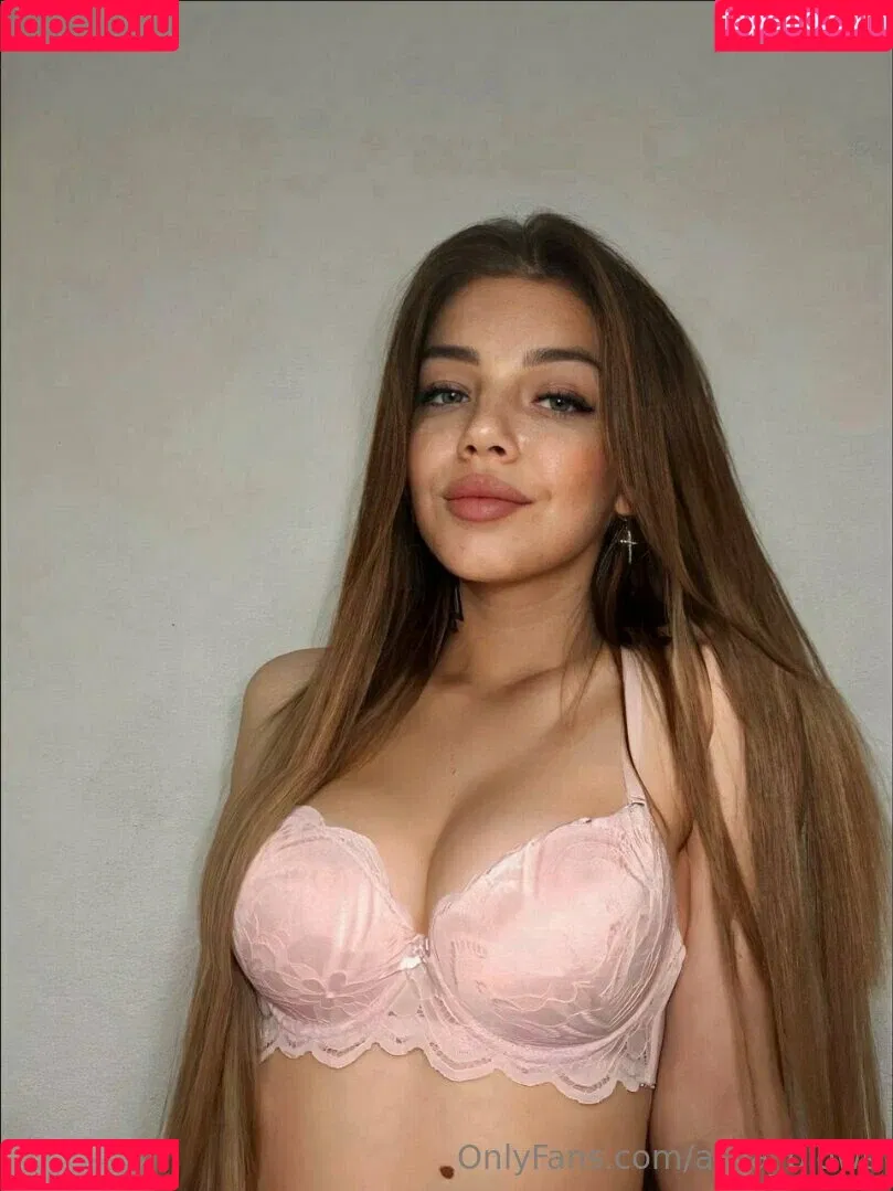 asya_blows Onlyfans Photo Gallery 