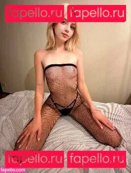 asya_blows Onlyfans Photo Gallery 