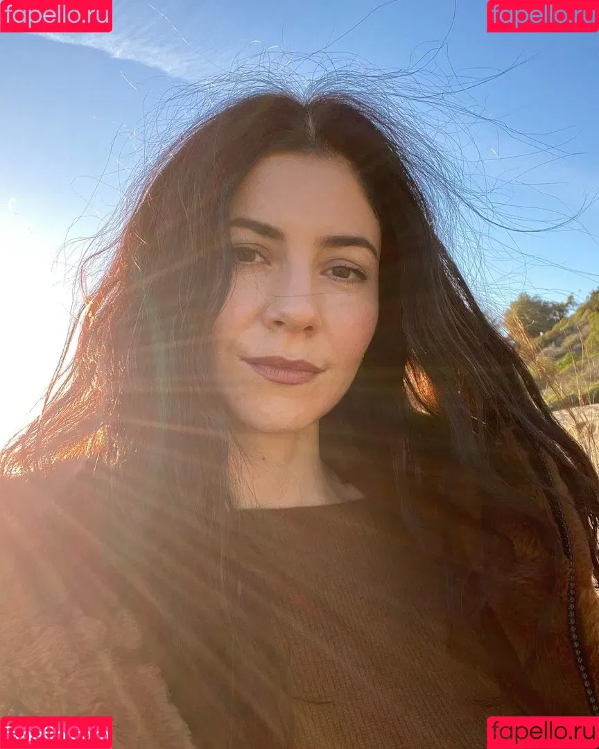 Marina Diamandis Onlyfans Photo Gallery 