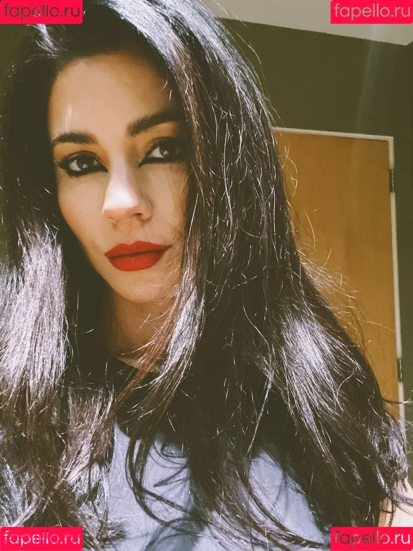 Marina Diamandis Onlyfans Photo Gallery 