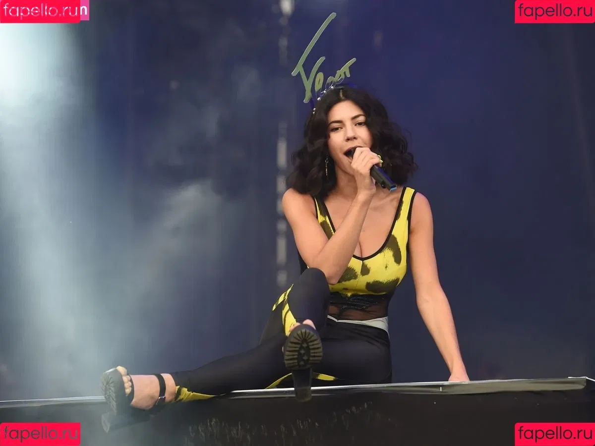 Marina Diamandis Onlyfans Photo Gallery 