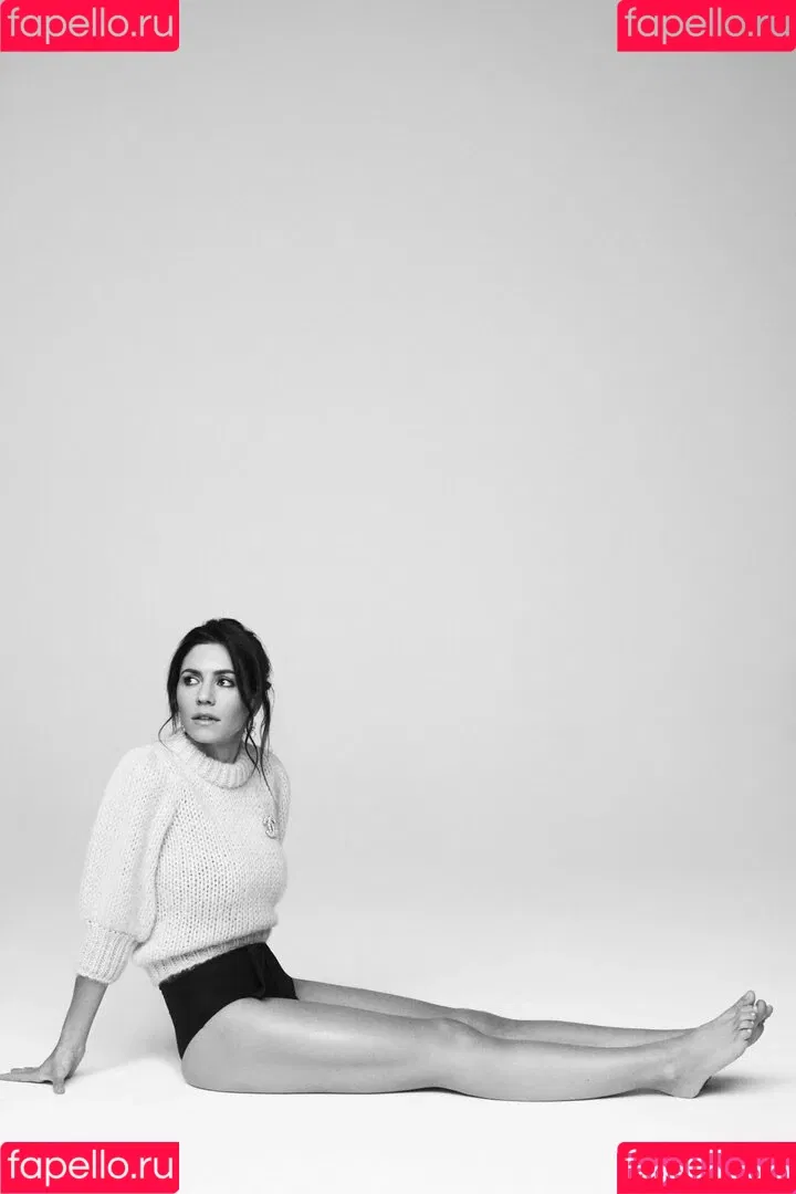 Marina Diamandis Onlyfans Photo Gallery 