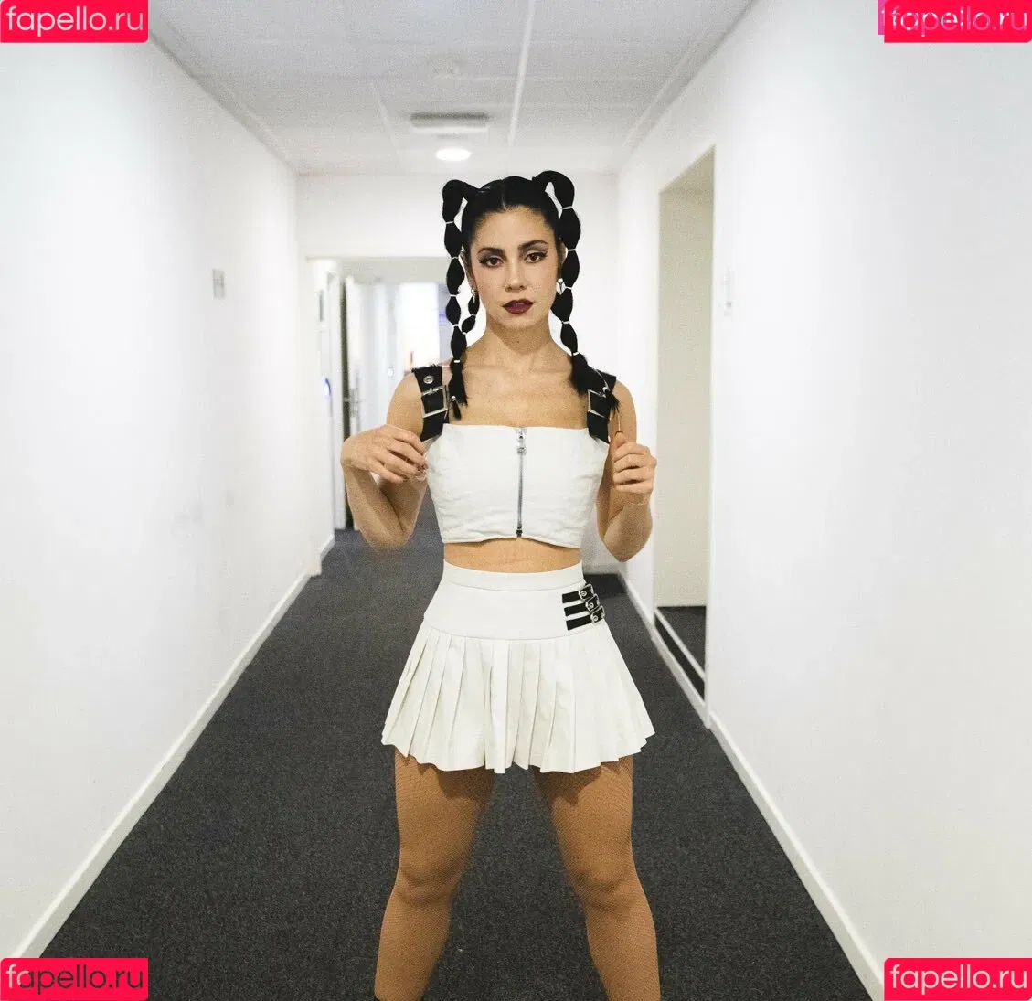 Marina Diamandis Onlyfans Photo Gallery 