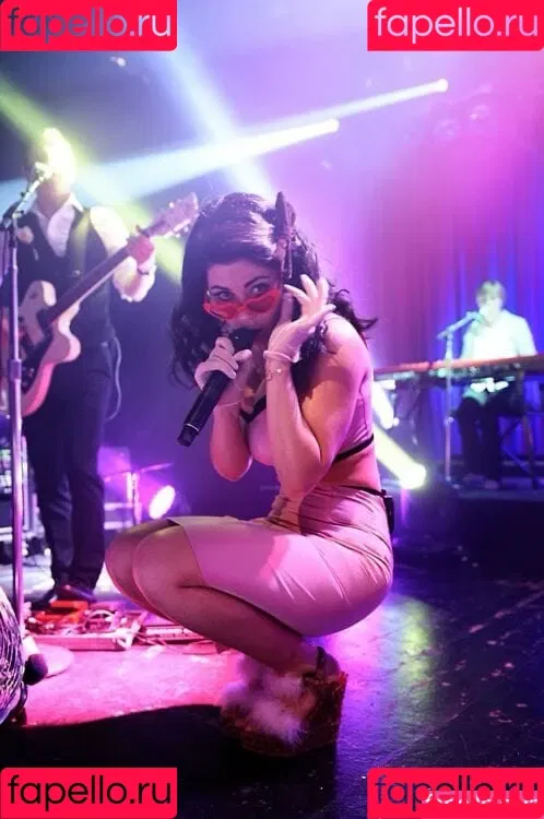 Marina Diamandis Onlyfans Photo Gallery 