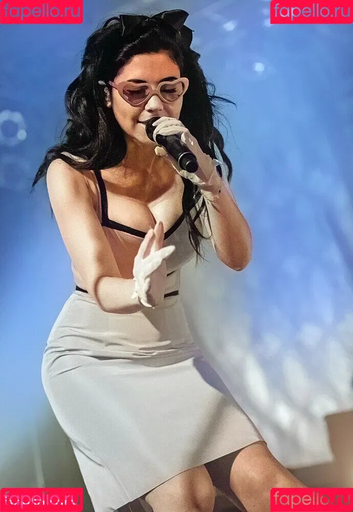 Marina Diamandis Onlyfans Photo Gallery 