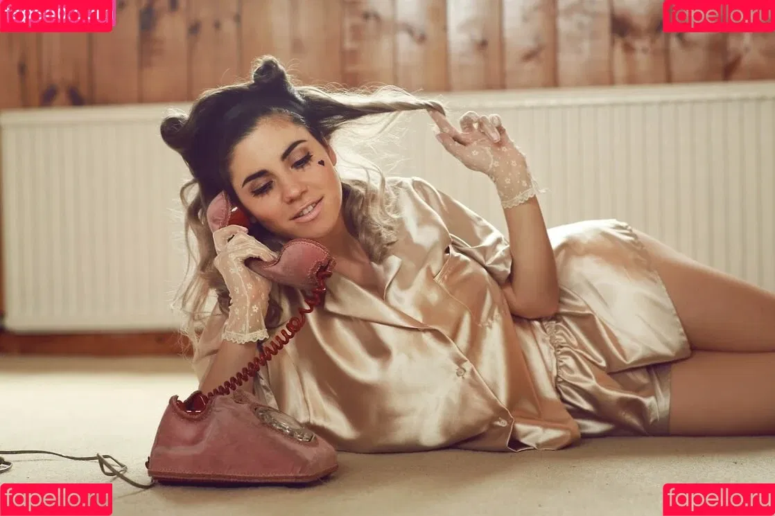 Marina Diamandis Onlyfans Photo Gallery 