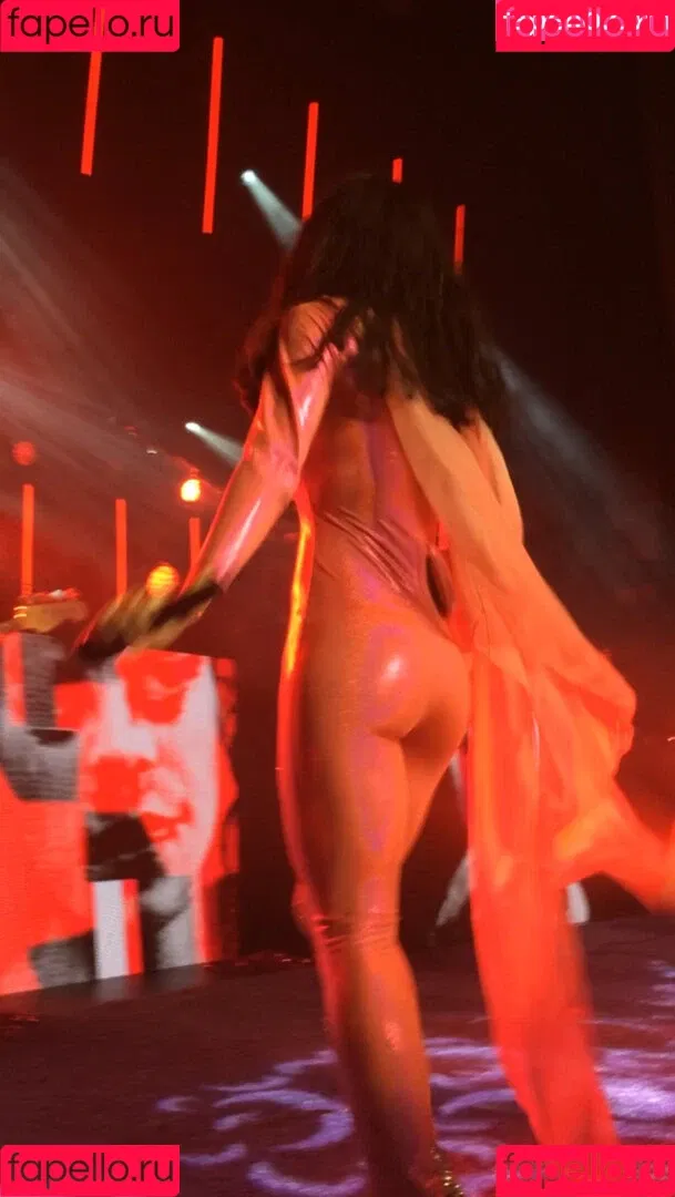 Marina Diamandis Onlyfans Photo Gallery 