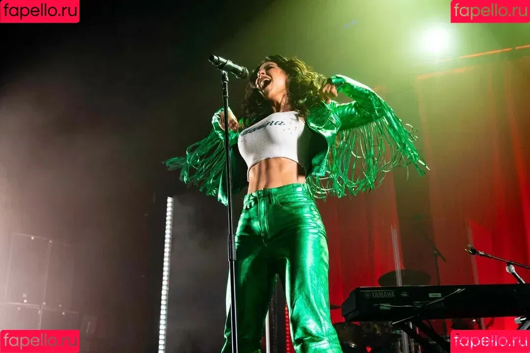 Marina Diamandis Onlyfans Photo Gallery 