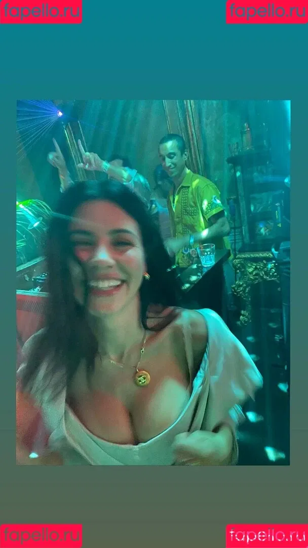 Marina Diamandis Onlyfans Photo Gallery 