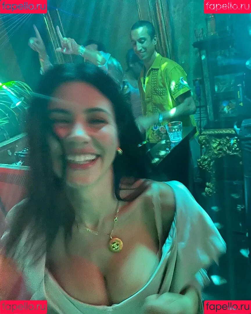 Marina Diamandis Onlyfans Photo Gallery 