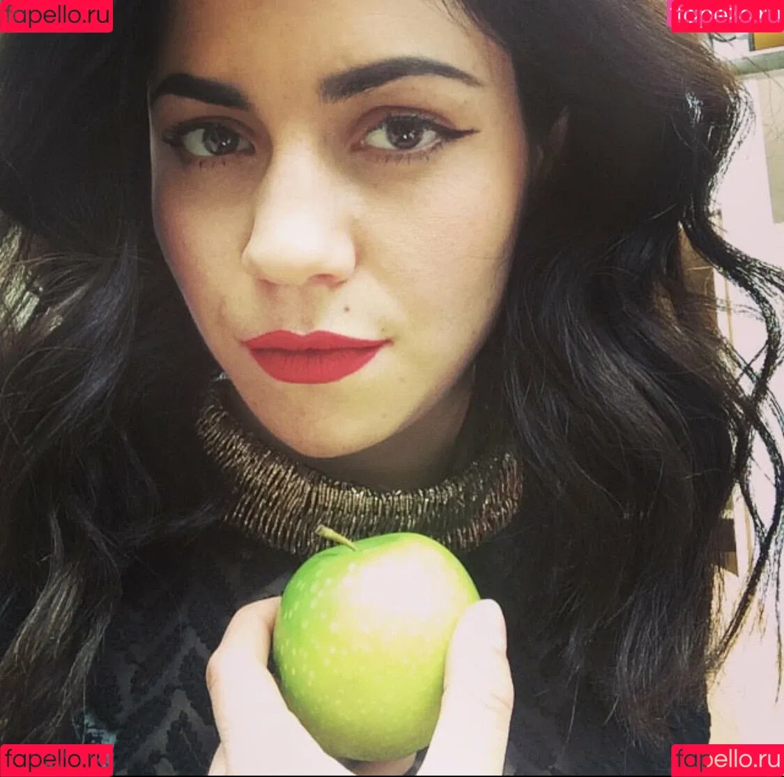 Marina Diamandis Onlyfans Photo Gallery 