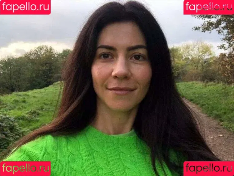 Marina Diamandis Onlyfans Photo Gallery 