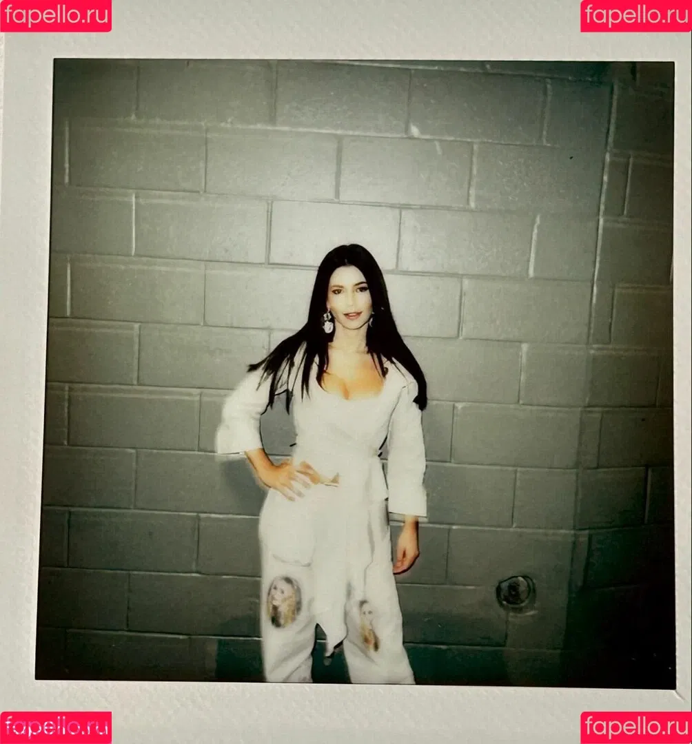 Marina Diamandis Onlyfans Photo Gallery 
