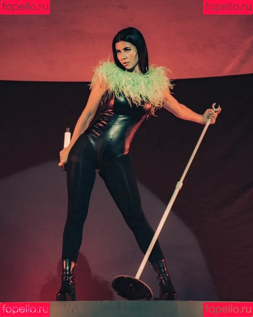 Marina Diamandis Onlyfans Photo Gallery 
