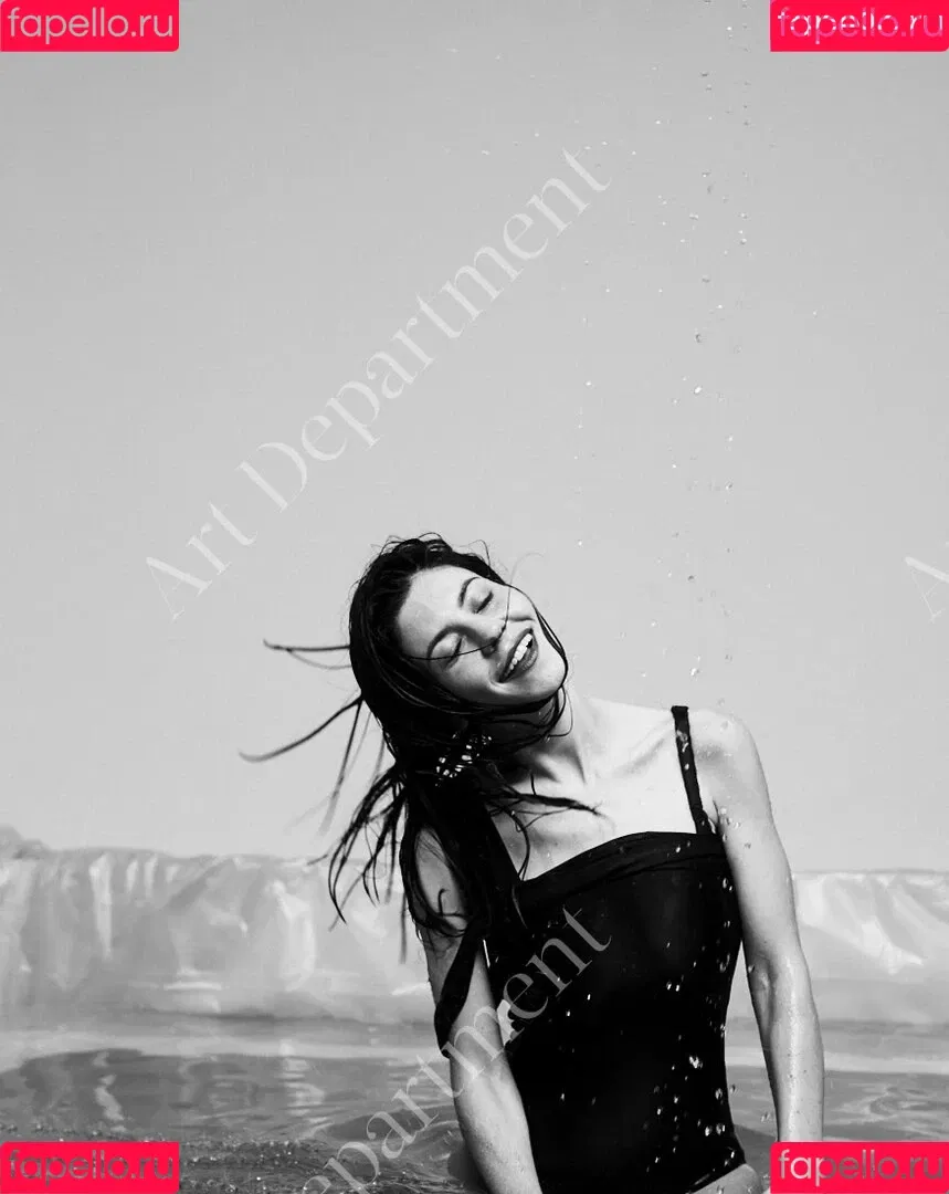 Marina Diamandis Onlyfans Photo Gallery 