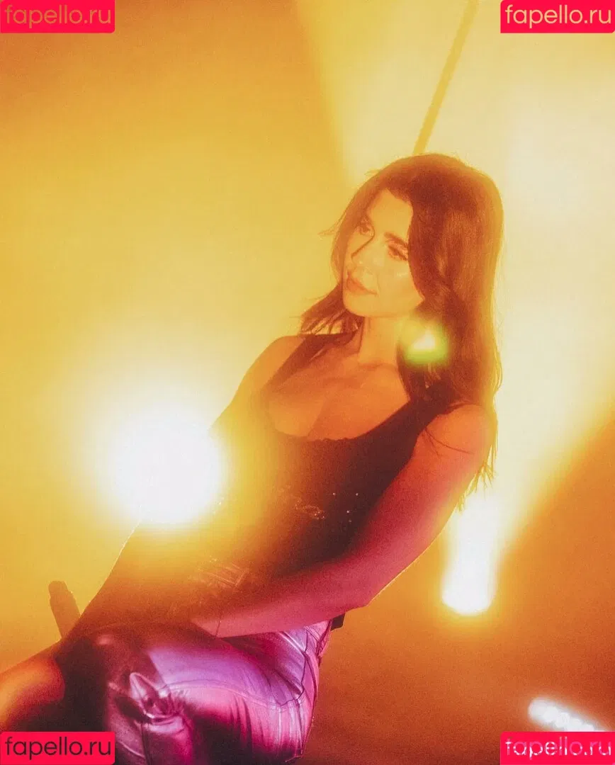 Marina Diamandis Onlyfans Photo Gallery 