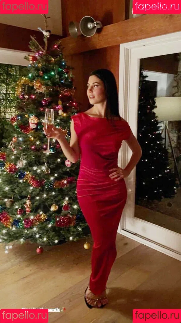 Marina Diamandis Onlyfans Photo Gallery 