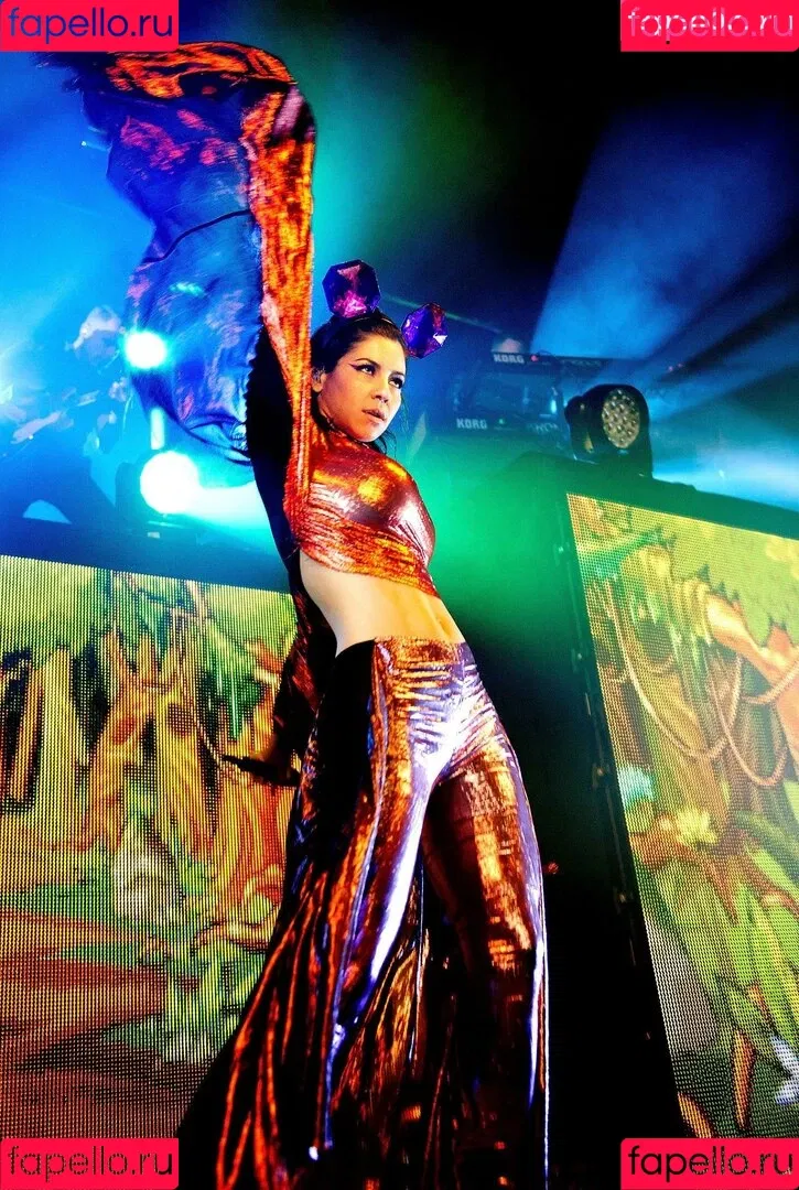 Marina Diamandis Onlyfans Photo Gallery 