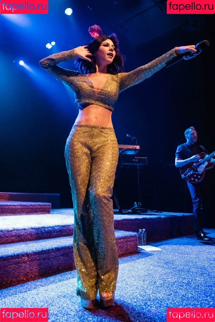 Marina Diamandis Onlyfans Photo Gallery 