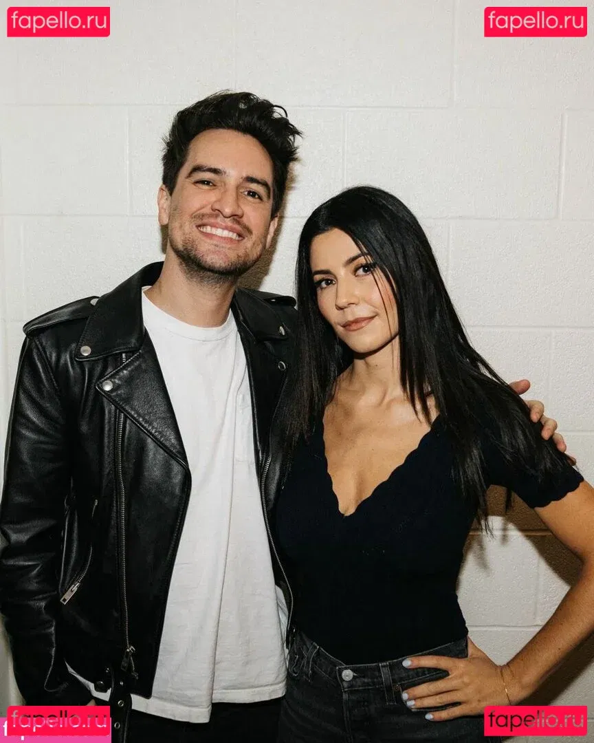 Marina Diamandis Onlyfans Photo Gallery 