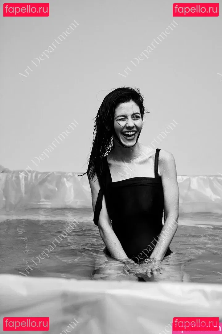 Marina Diamandis Onlyfans Photo Gallery 