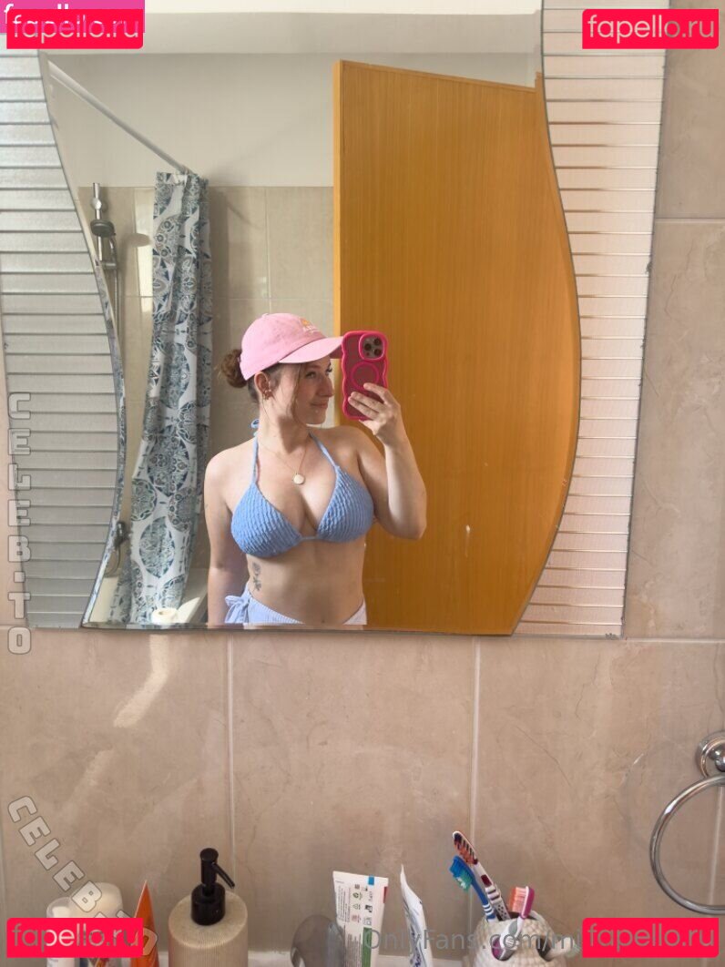 Mira Moon Nude Onlyfans Photo 9