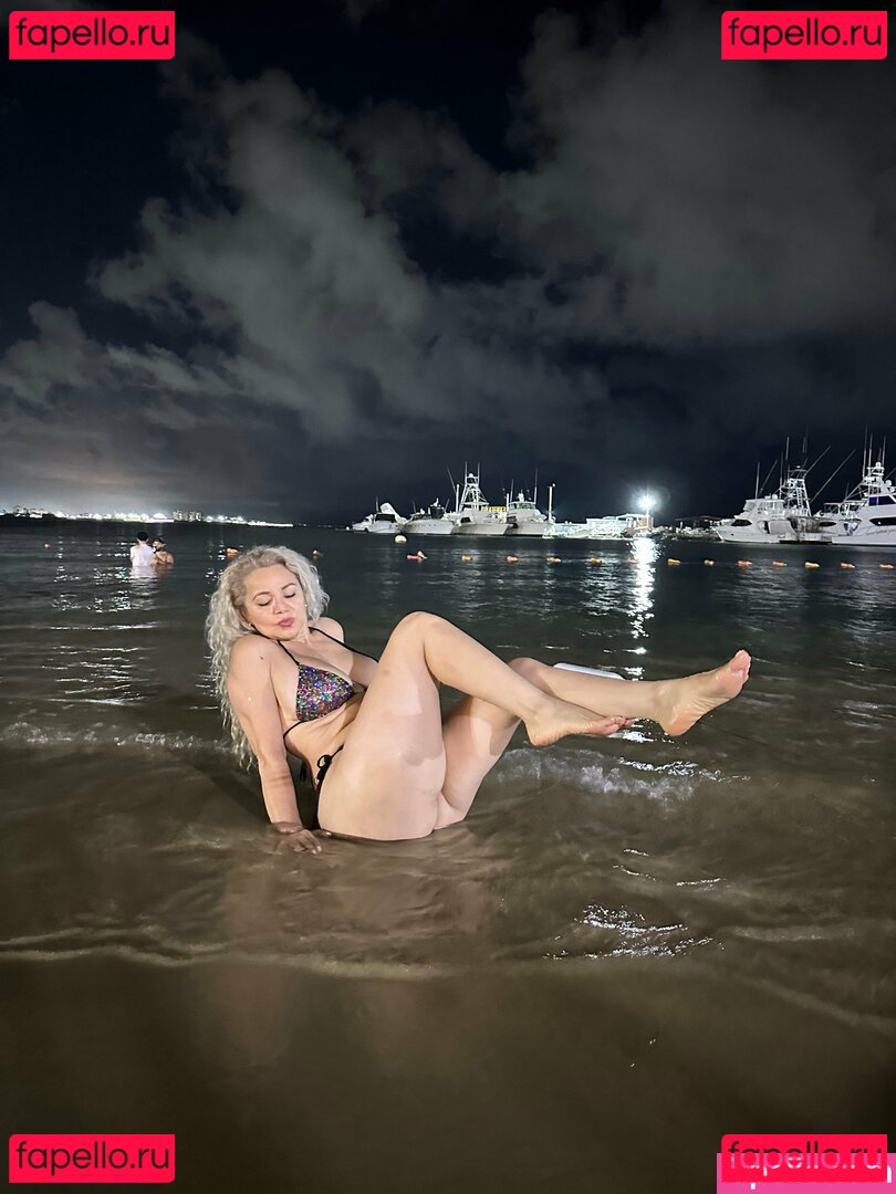 Crizalida Matute Nude Onlyfans Photo 24