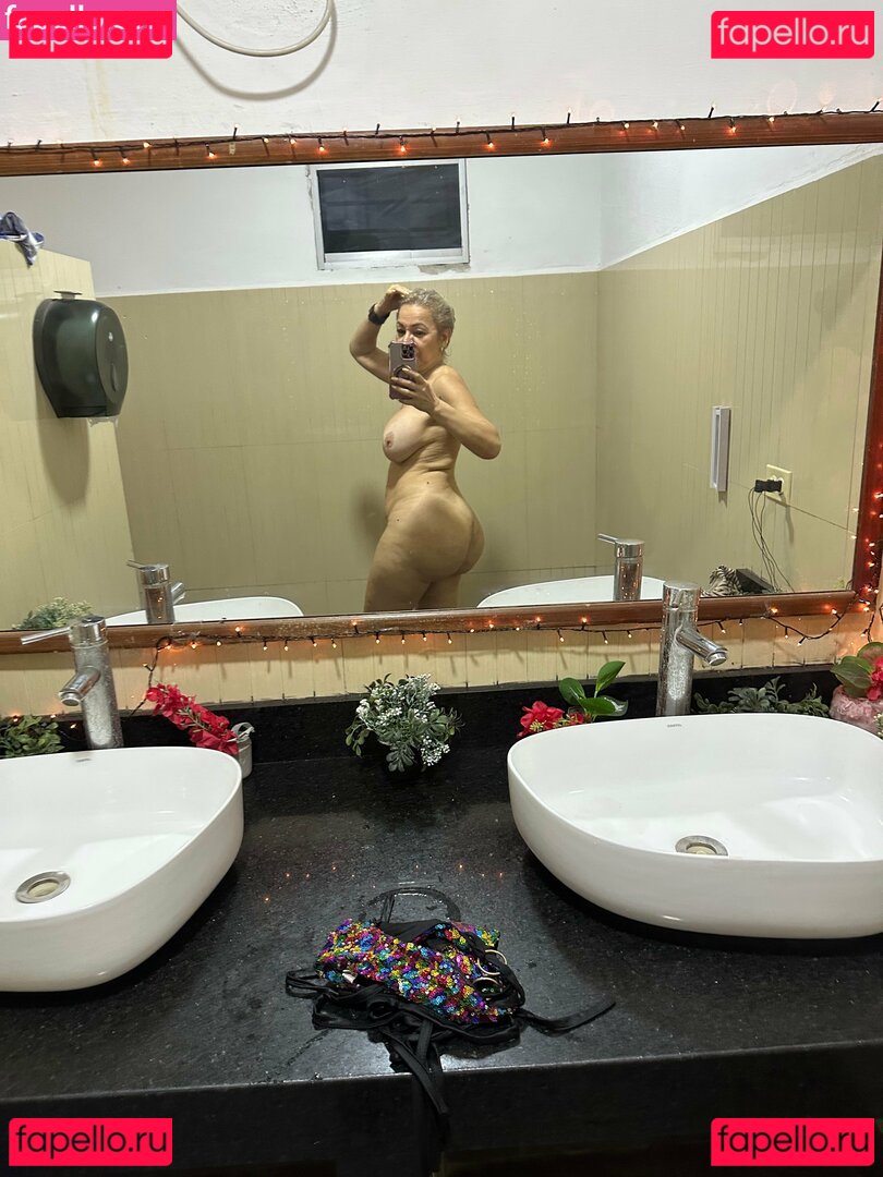 Crizalida Matute Nude Onlyfans Photo 19